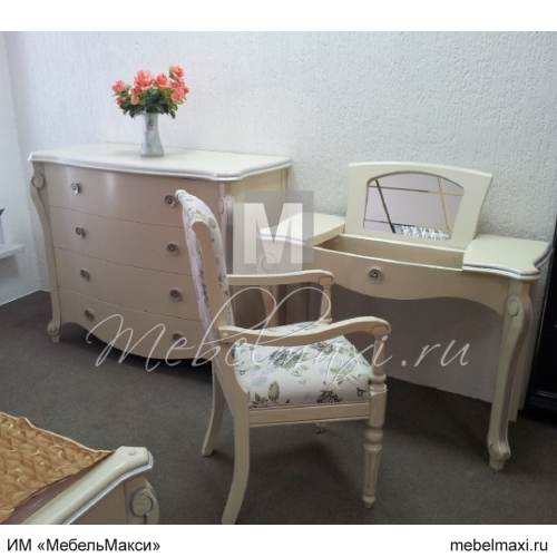 стол туалетный "луиза"