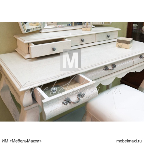 стол туалетный "оскар" с зеркалом