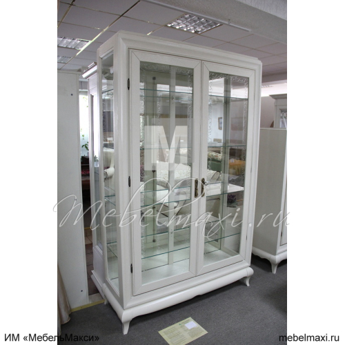 шкаф с витриной "соната" 02