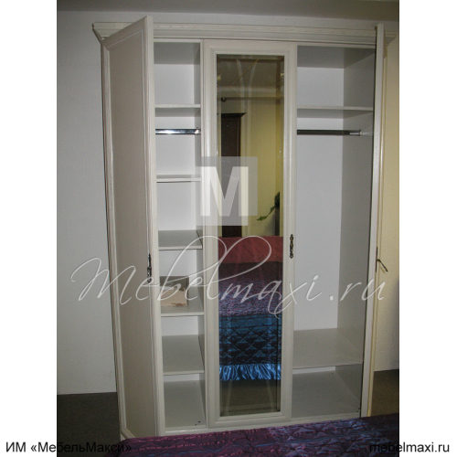 шкаф для одежды "нинель" 3-х дв. с зеркалом