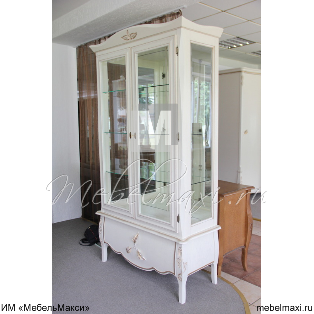 шкаф с витриной "трио" 02